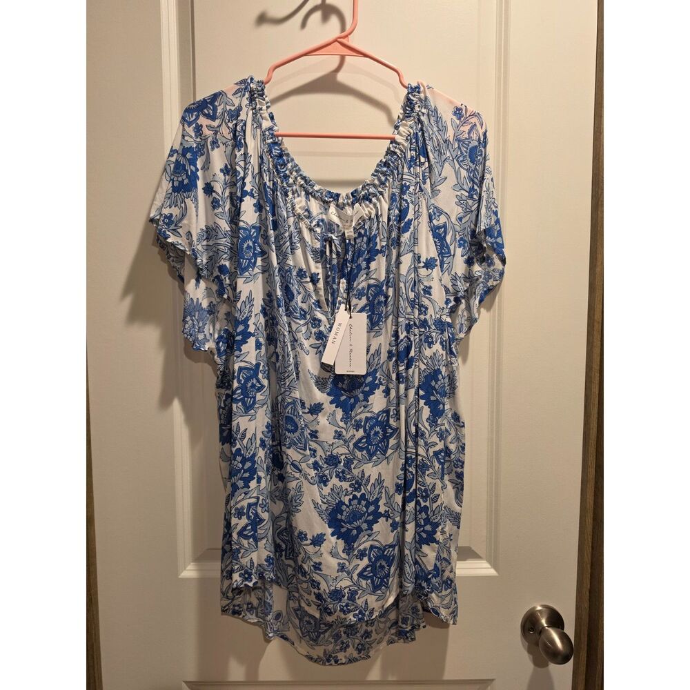 Chelsea and Theodore Women's Blue and White print blouse- 3X- NWT